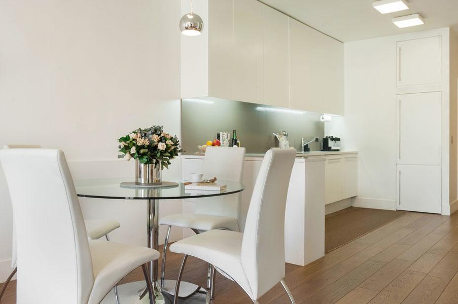Two Bedroom Luxury Apartment - Balcony With View Of Notre Dame París Exterior foto